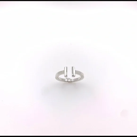 Tiffany & Co T Ring Size 6 - Picture 7 of 7